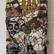 "Lemur hiding" |
Mosaic |
Artist: Susan Curry
